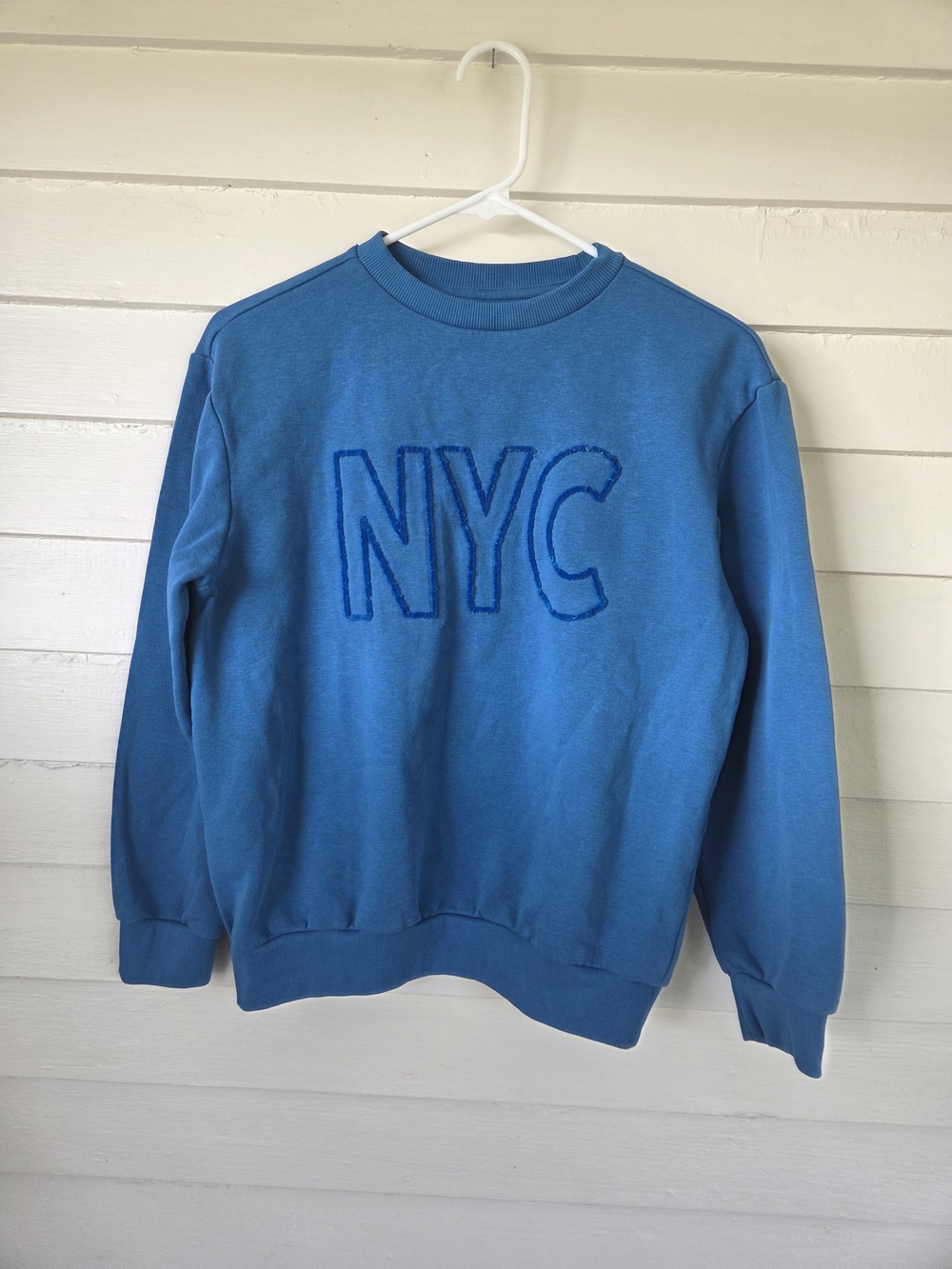 KIDS boys Blue 'NYC' Crewneck Sweatshirt Size 10-12